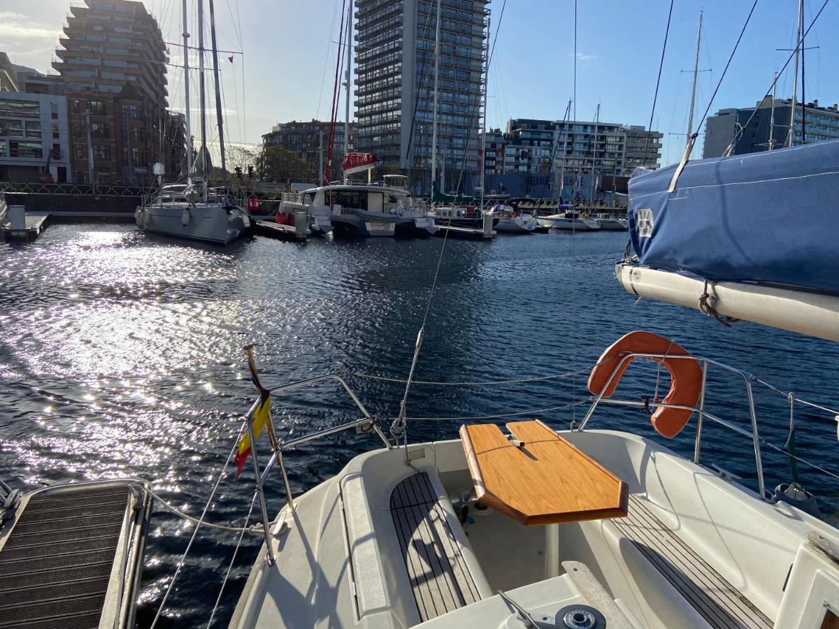 Unieke Slaapervaring Op Een Zeilboot In Het Centrum Van Oostende